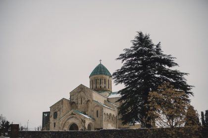 განსაკუთრებული ტაძრები მსოფლიოს გარშემო – რწმენის სიმბოლოები და არქიტექტურული შედევრები