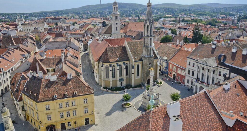 ᲐᲣᲪᲘᲚᲔᲑᲚᲐᲓ ᲛᲝᲡᲐᲜᲐᲮᲣᲚᲔᲑᲔᲚᲘ ᲦᲘᲠᲡᲨᲔᲡᲐᲜᲘᲨᲜᲐᲝᲑᲔᲑᲘ ᲣᲜᲒᲠᲔᲗᲨᲘ