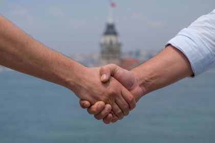 როგორ დავუკავშირდეთ სხვა ქართველ ემიგრანტებს?